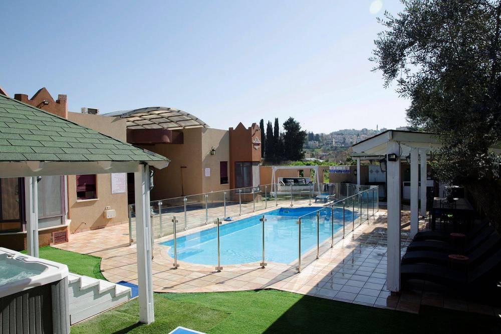 31208 המתחם החיצוני, וילה אסקדה, וילה  במעונה וילות - Vila 4 U