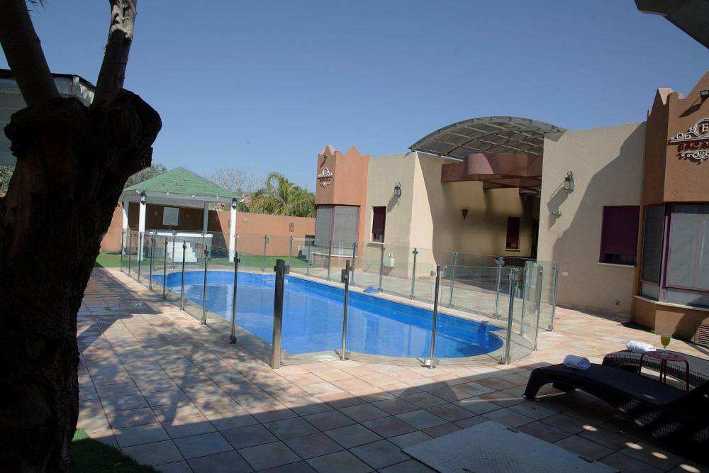 31214 המתחם החיצוני, וילה אסקדה, וילה  במעונה וילות - Vila 4 U