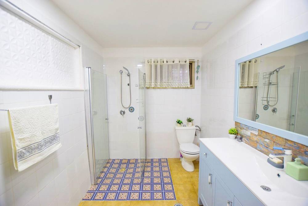 32867 פנים הוילה והחדרים, לוילה בגליל, וילה  בחוסן וילות - Vila 4 U