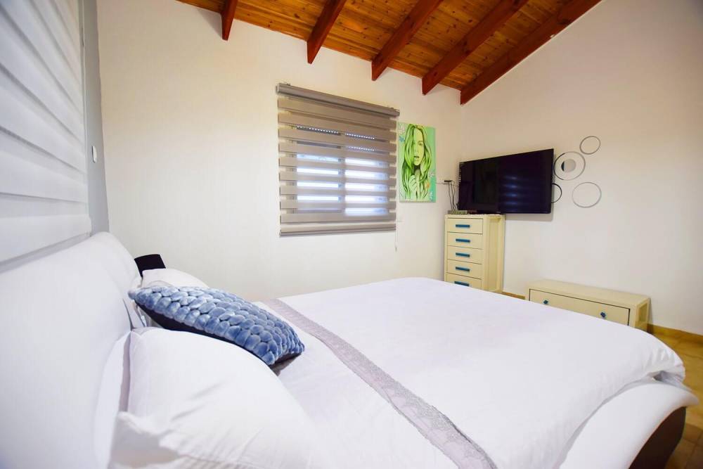 32869 פנים הוילה והחדרים, לוילה בגליל, וילה  בחוסן וילות - Vila 4 U