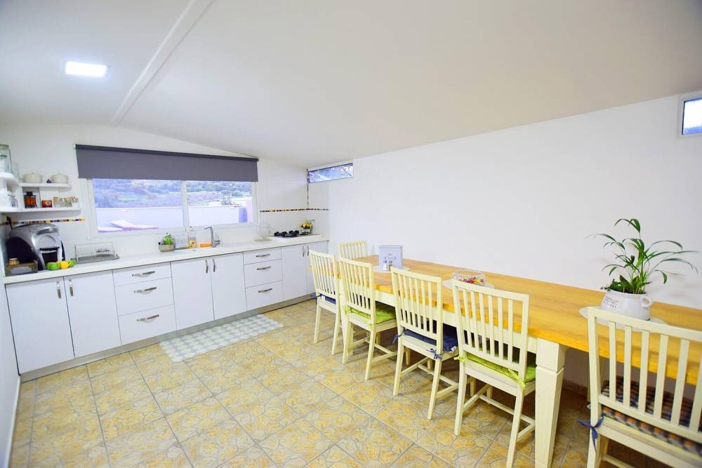 32873 פנים הוילה והחדרים, לוילה בגליל, וילה  בחוסן וילות - Vila 4 U