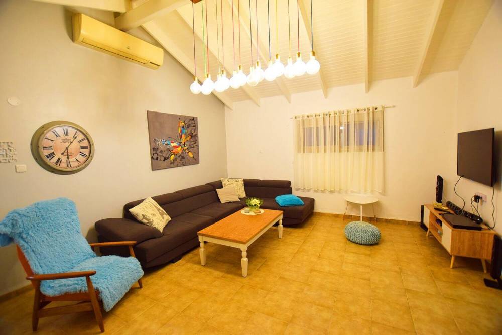 32877 פנים הוילה והחדרים, לוילה בגליל, וילה  בחוסן וילות - Vila 4 U