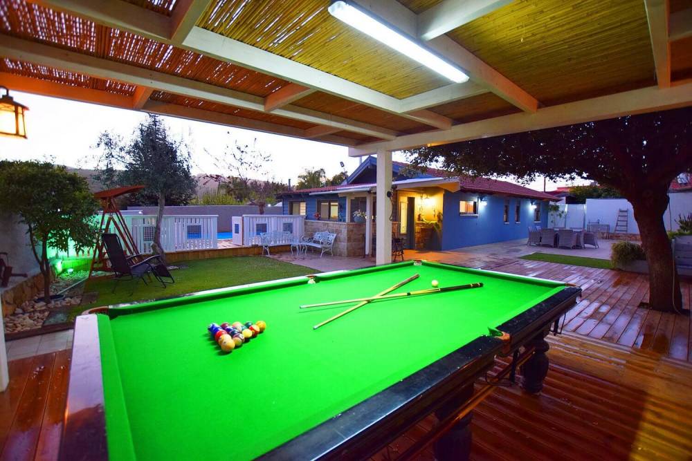 32890 המתחם החיצוני, לוילה בגליל, וילה  בחוסן וילות - Vila 4 U