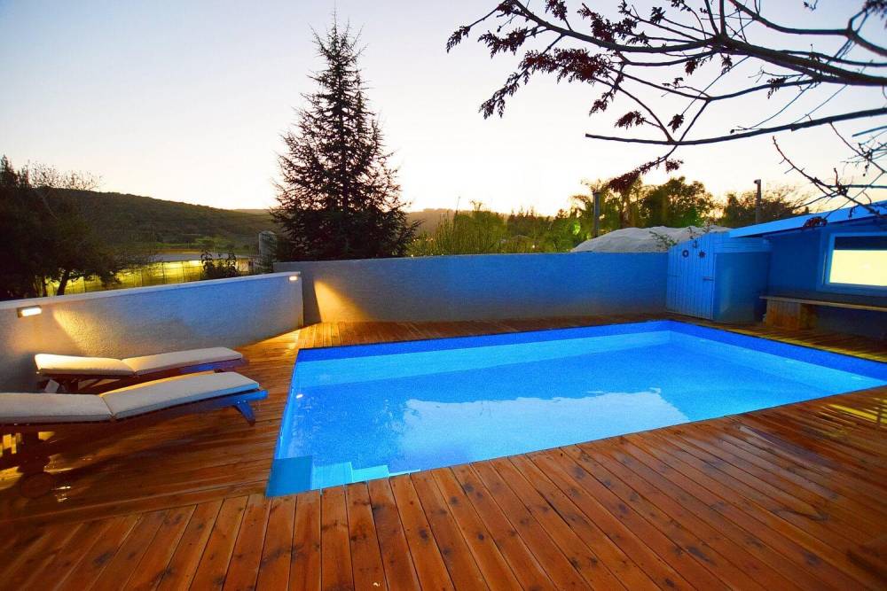 32896 המתחם החיצוני, לוילה בגליל, וילה  בחוסן וילות - Vila 4 U