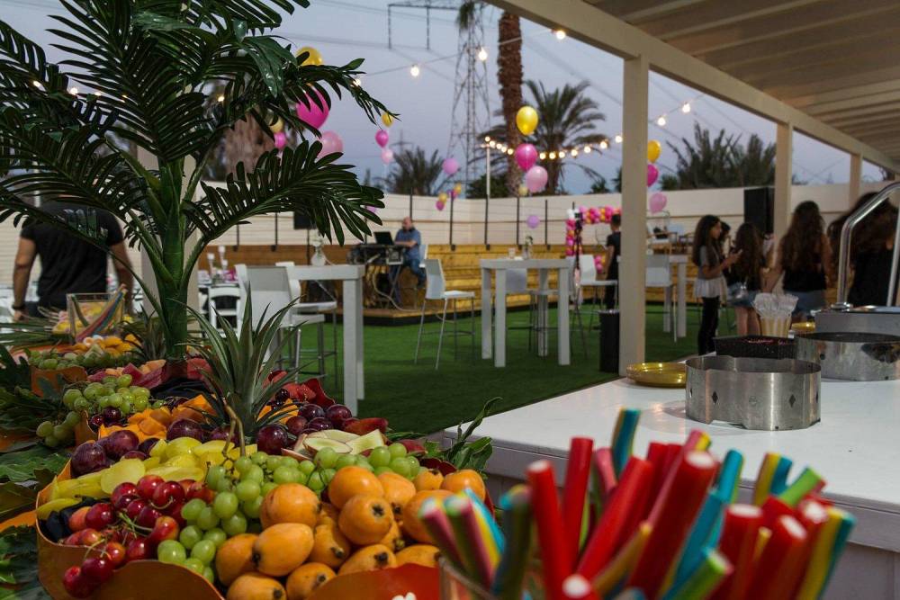 34121 אירועים פרטיים ועיסקיים, חלום בחווה, וילה  בחדרה וילות - Vila 4 U