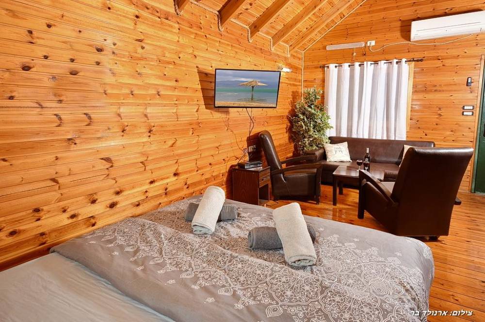 35186 פנים הצימרים, אגם בגליל, וילה  בעבדון וילות - Vila 4 U