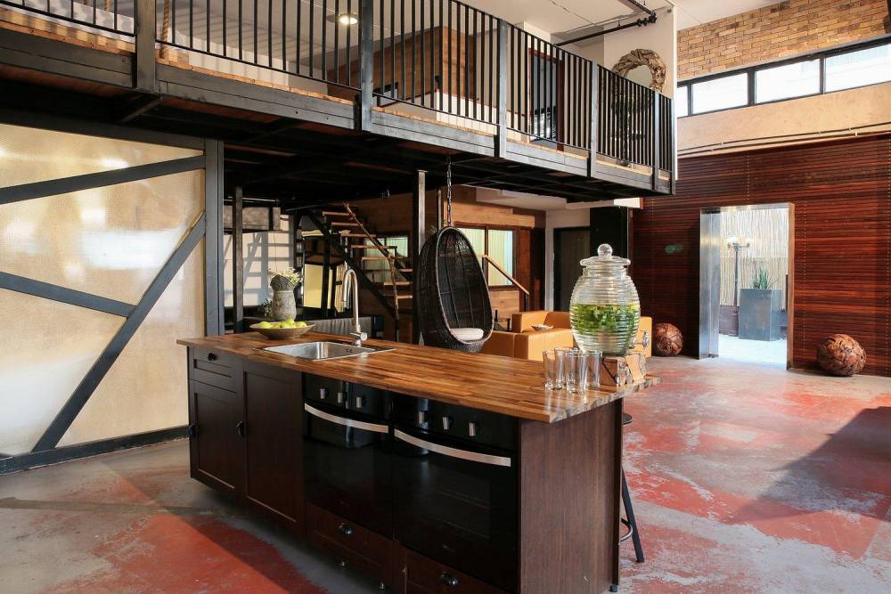 37184 , הבית האורבני, וילה  בפתח תקווה וילות - Vila 4 U