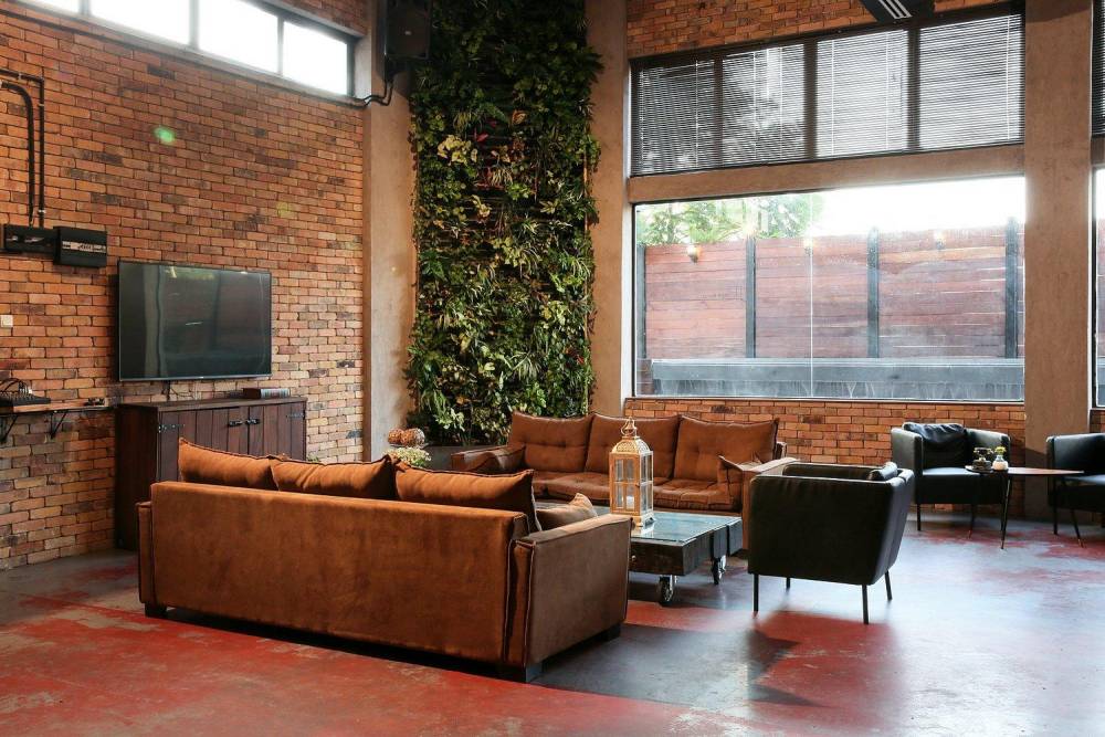 37193 , הבית האורבני, וילה  בפתח תקווה וילות - Vila 4 U