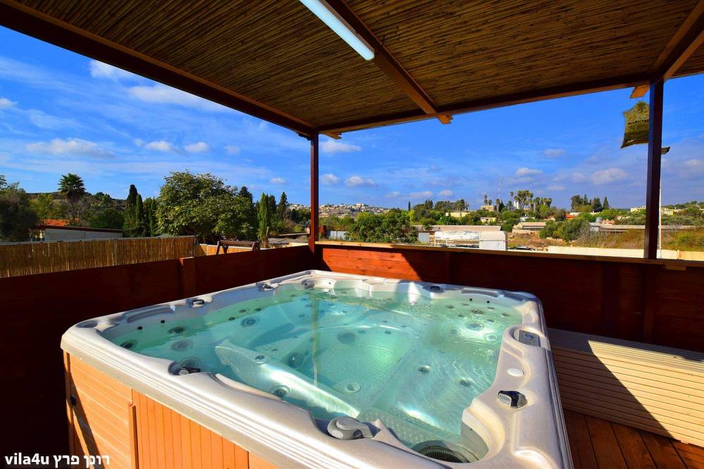 39539 בריכה וגקוזי, וילה מורי, וילה  במעונה וילות - Vila 4 U