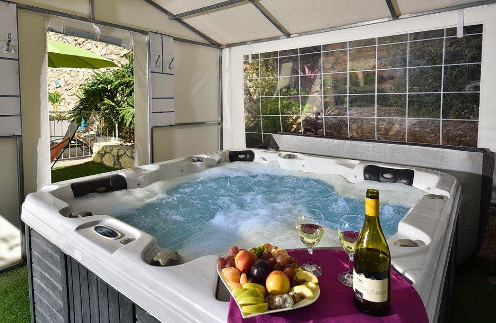 40861 וילה אלבני, וילה אלבני, וילה  בעין יעקב וילות - Vila 4 U