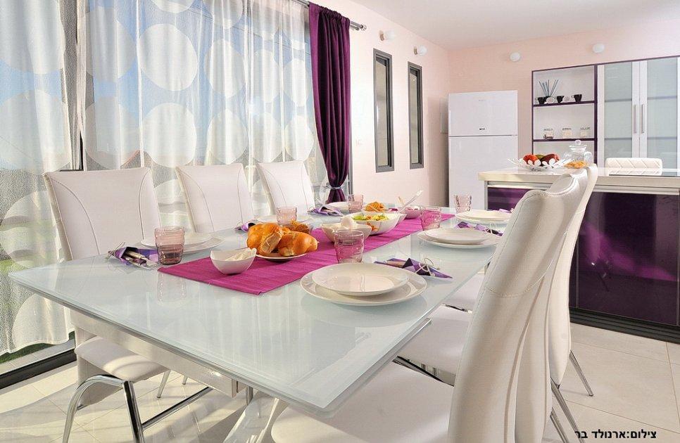 40880 פנים הוילה והחדרים, וילה אלבני, וילה  בעין יעקב וילות - Vila 4 U