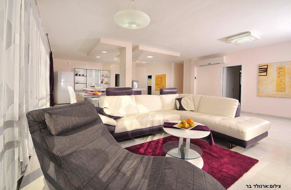 40886 פנים הוילה והחדרים, וילה אלבני, וילה  בעין יעקב וילות - Vila 4 U