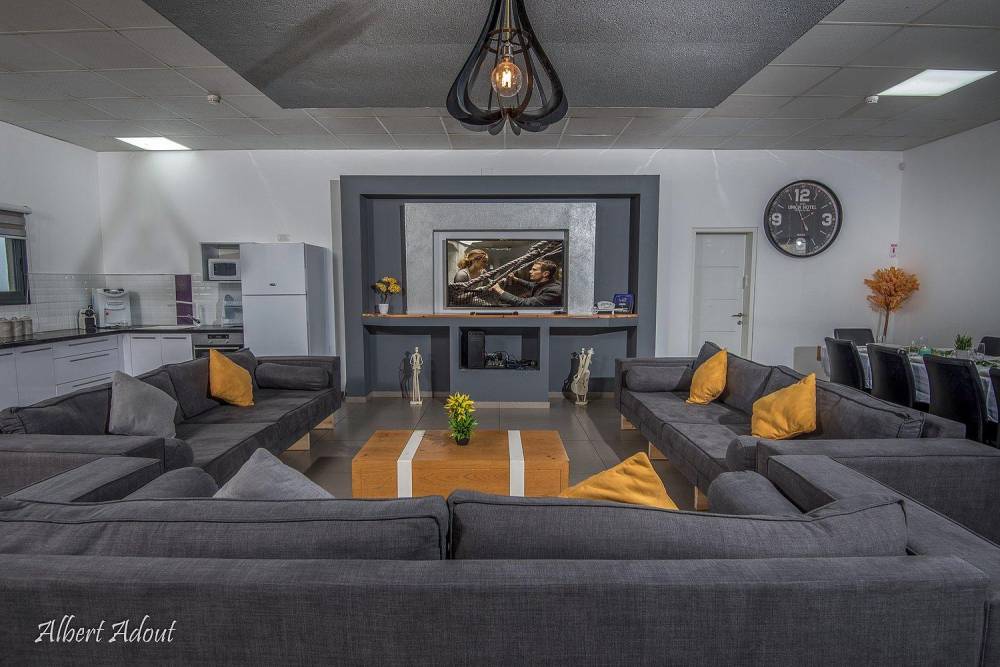 42316 מתחם פנימי, וילה מונסון פרימיום, וילה  בעין יעקב וילות - Vila 4 U