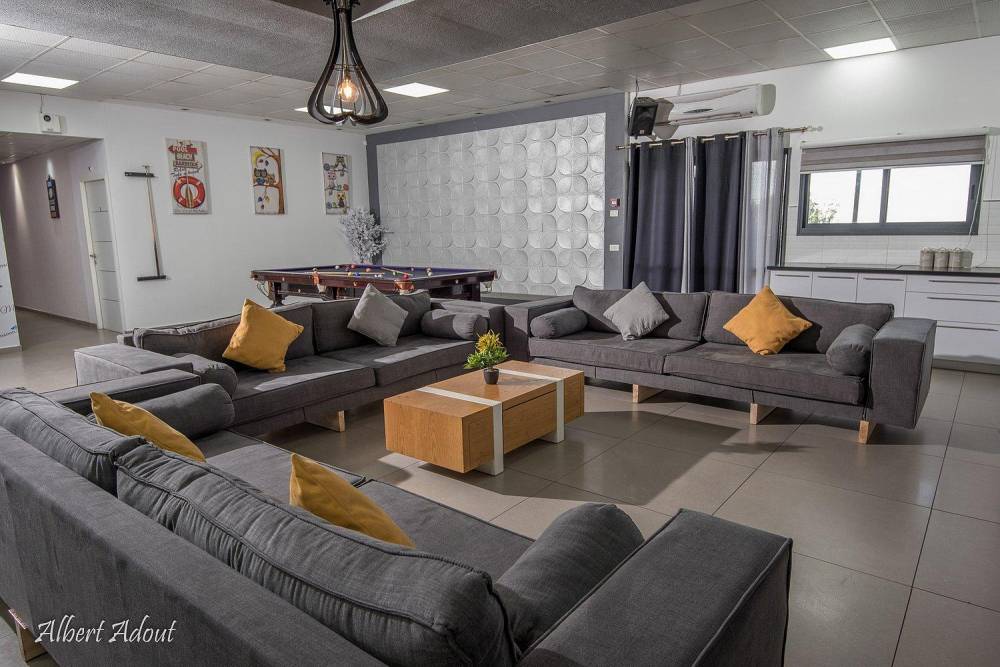 42317 מתחם פנימי, וילה מונסון פרימיום, וילה  בעין יעקב וילות - Vila 4 U