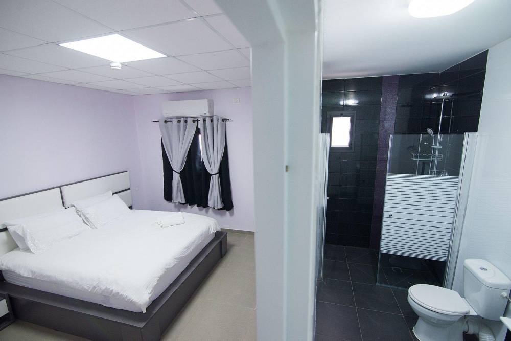 42323 מתחם פנימי, וילה מונסון פרימיום, וילה  בעין יעקב וילות - Vila 4 U