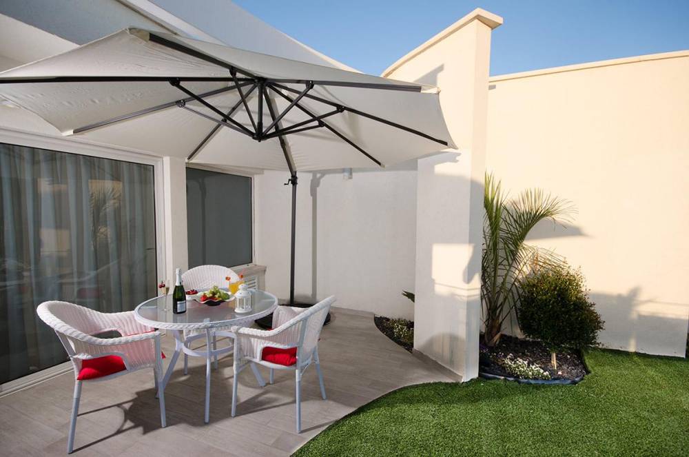 44651 סוויטות גן, לה וילה בלנקה, וילה  בחד נס וילות - Vila 4 U