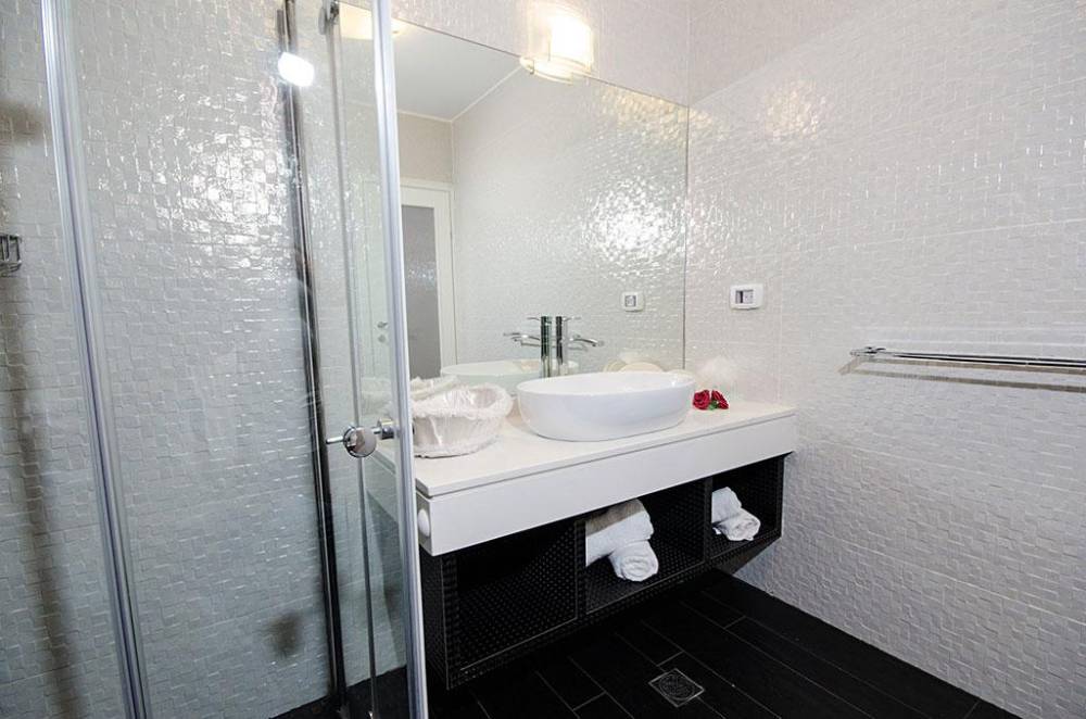 44654 סוויטות גן, לה וילה בלנקה, וילה  בחד נס וילות - Vila 4 U