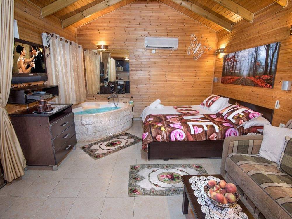 44958 בקתות משפחתיות, אצל אביה, וילה  בספסופה וילות - Vila 4 U