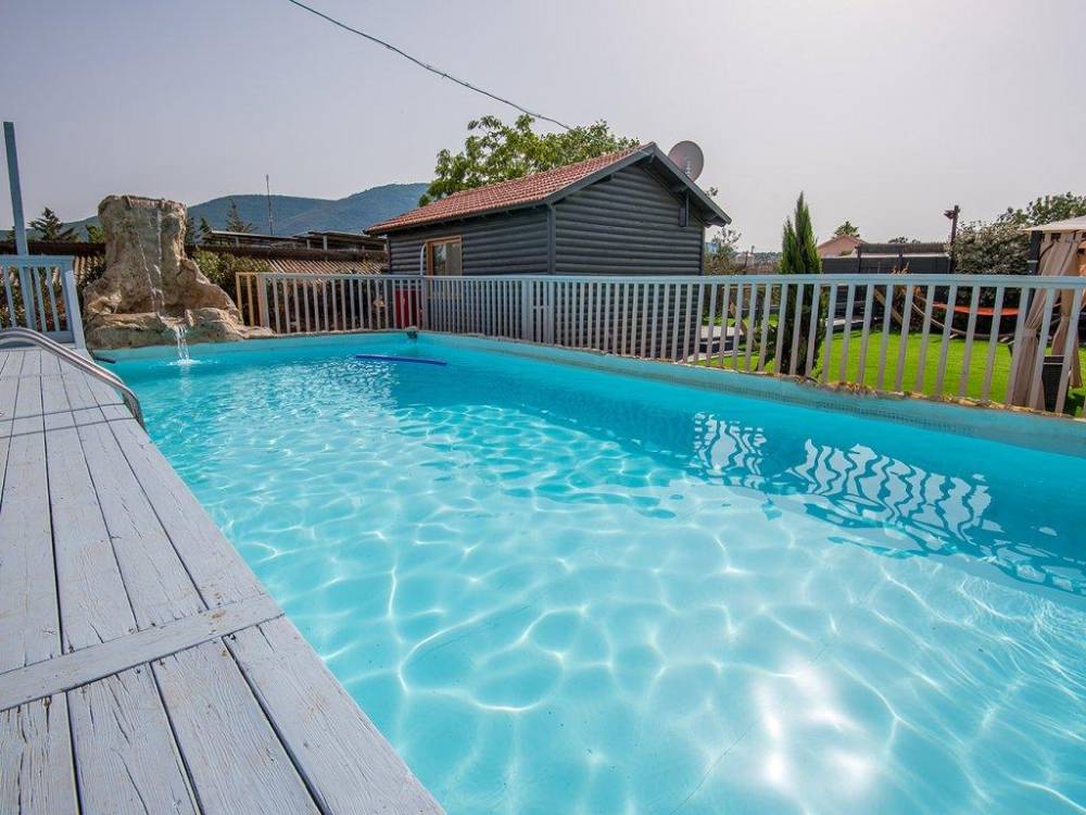 44970 בקתה זוגית, אצל אביה, וילה  בספסופה וילות - Vila 4 U