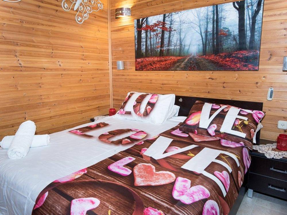 44984 בקתה זוגית, אצל אביה, וילה  בספסופה וילות - Vila 4 U