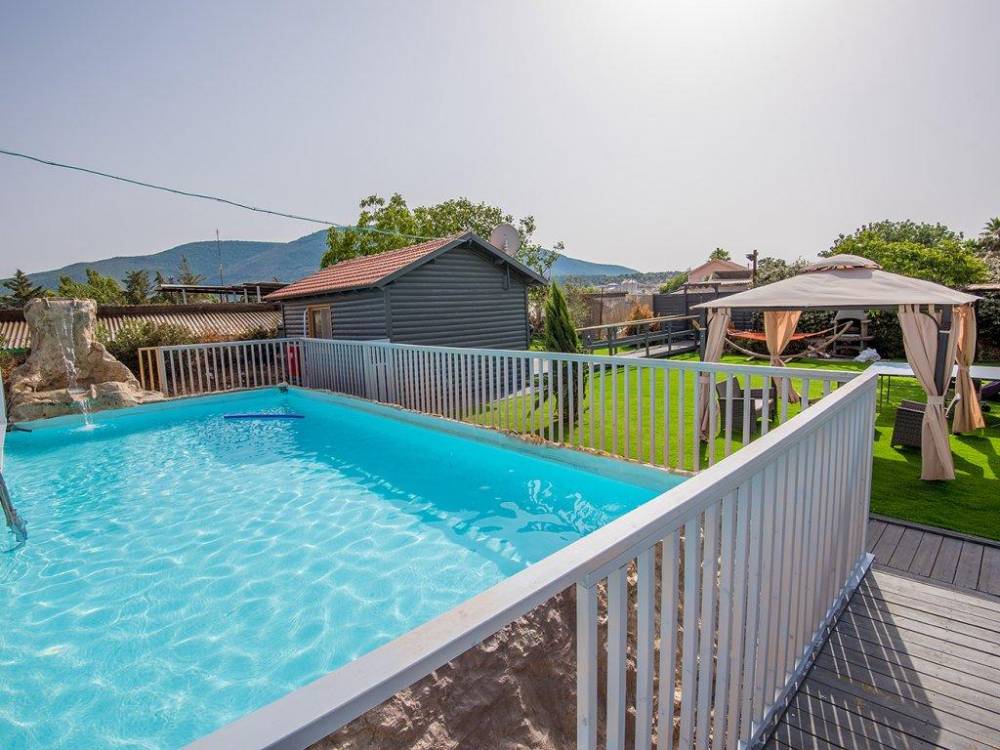 44988 בקתה זוגית, אצל אביה, וילה  בספסופה וילות - Vila 4 U