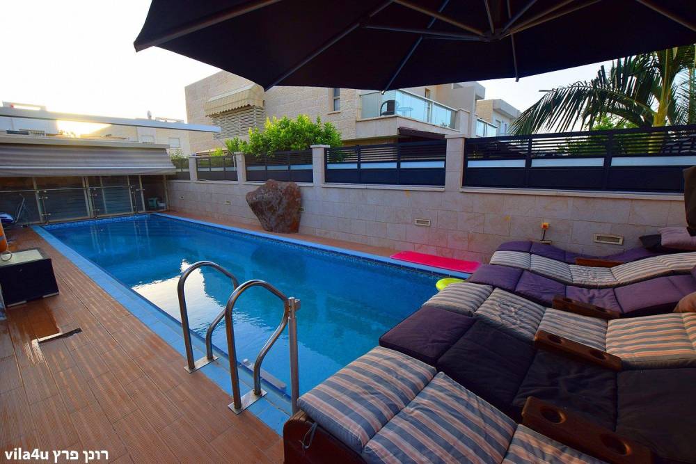 46107 מתחם חיצוני, וילה אוריס, וילה  בנהריה וילות - Vila 4 U