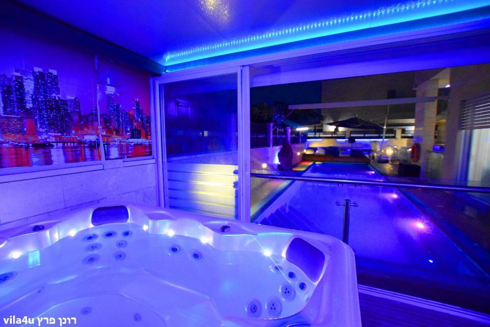 46115 מתחם חיצוני, וילה אוריס, וילה  בנהריה וילות - Vila 4 U