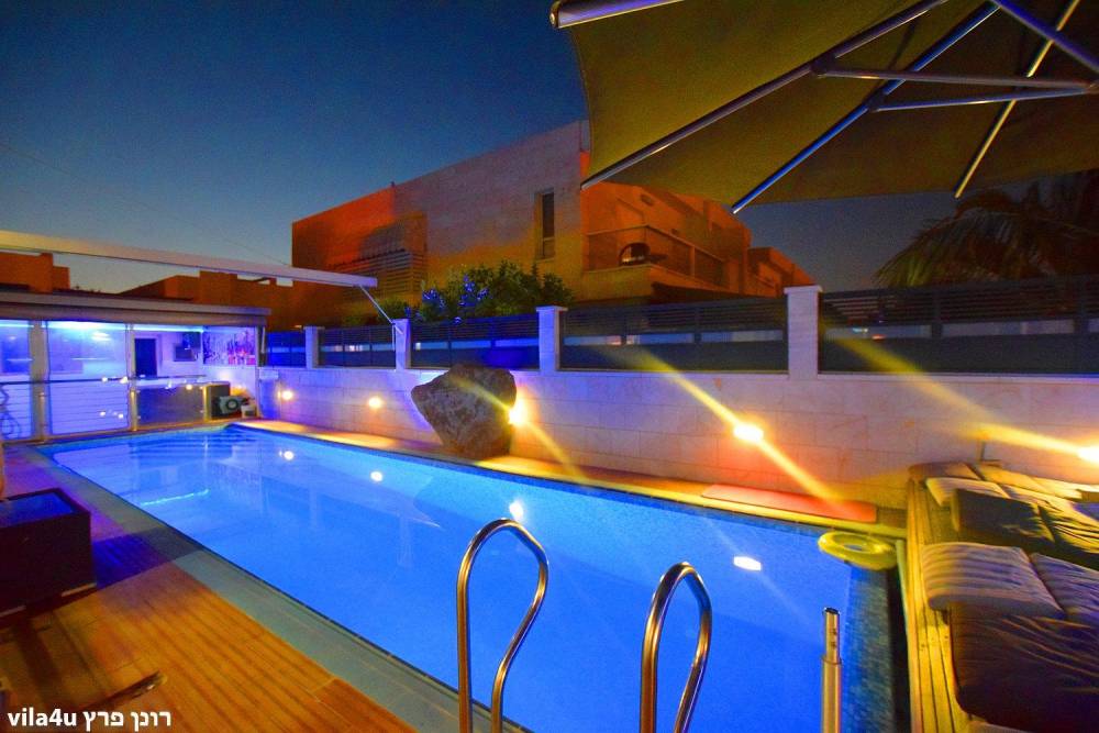 46117 מתחם חיצוני, וילה אוריס, וילה  בנהריה וילות - Vila 4 U