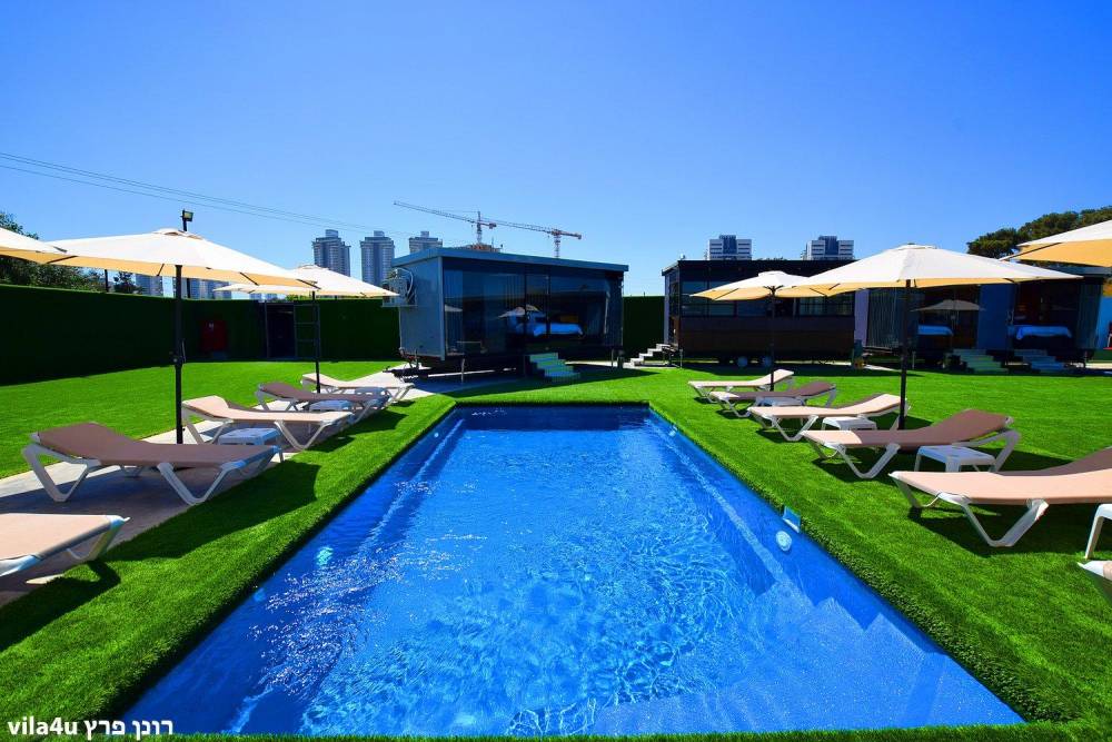 46154 מתחם חיצוני ובריכה, בית האצילים איוונטס, וילה  בנתניה וילות - Vila 4 U