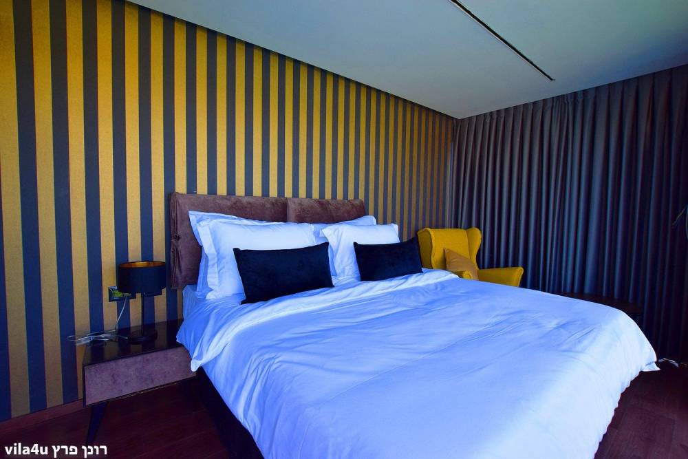 46161 מתחם פנימי, בית האצילים איוונטס, וילה  בנתניה וילות - Vila 4 U