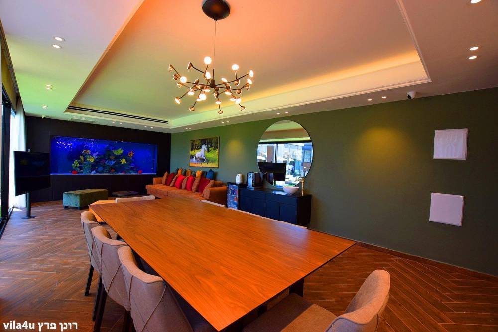 46172 מתחם פנימי, בית האצילים איוונטס, וילה  בנתניה וילות - Vila 4 U