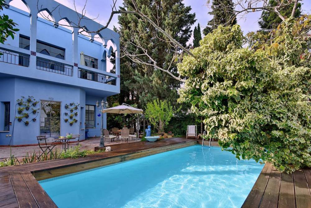 47231 החצר והבריכה, וילה הארמון הכחול בוטיק, וילה  בבנימינה וילות - Vila 4 U