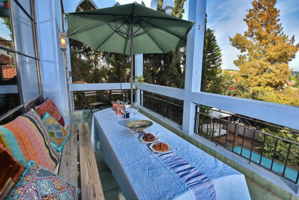 47241 החצר והבריכה, וילה הארמון הכחול בוטיק, וילה  בבנימינה וילות - Vila 4 U