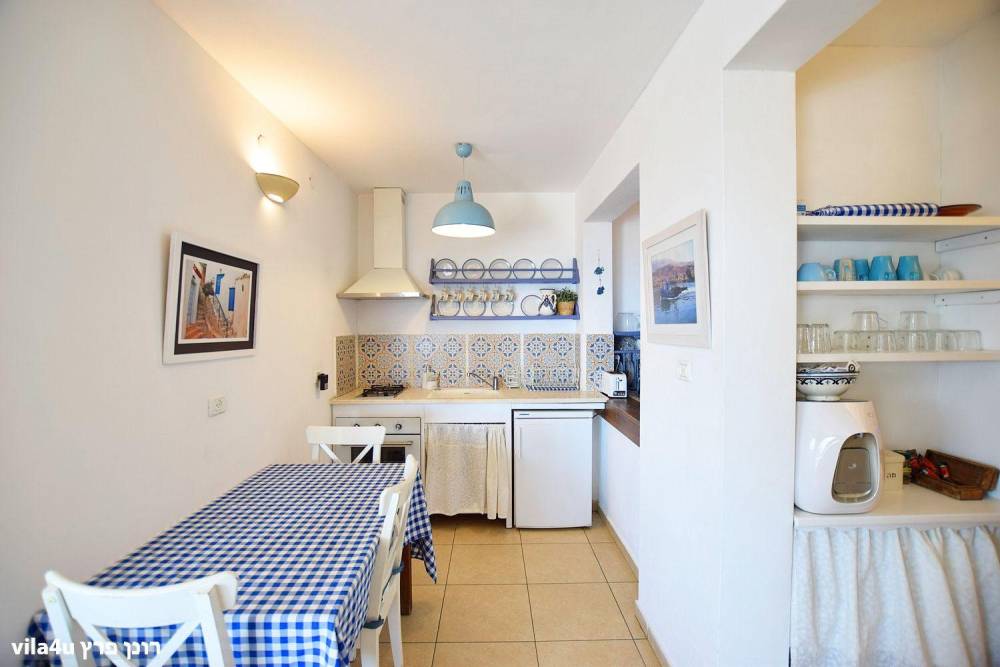 48560 מתחם פנימי, וילה כנרת שלי, וילה  במגדל וילות - Vila 4 U