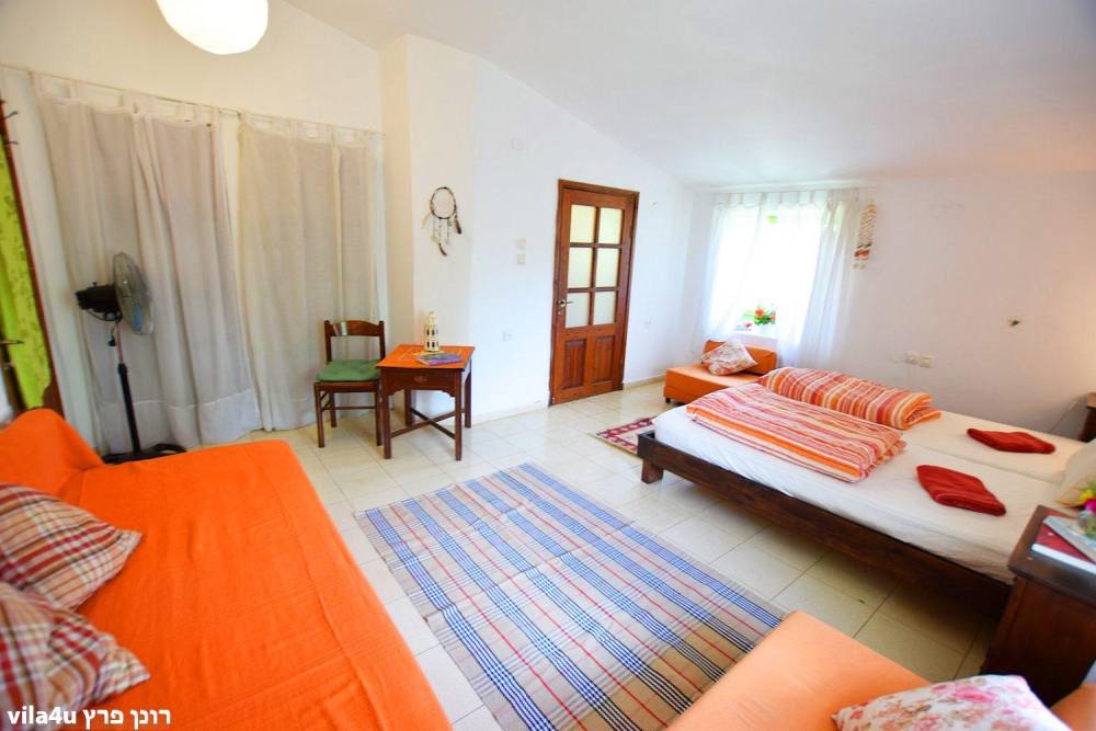 48782 מתחם פנימי, כליל הטבע, וילה  בכליל וילות - Vila 4 U