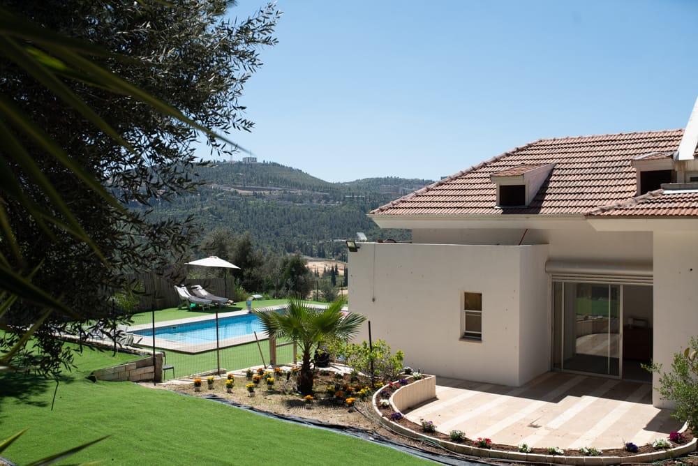 49327 וילה ביערות ירושלים, וילה ביערות ירושלים, וילה  בבית זית וילות - Vila 4 U