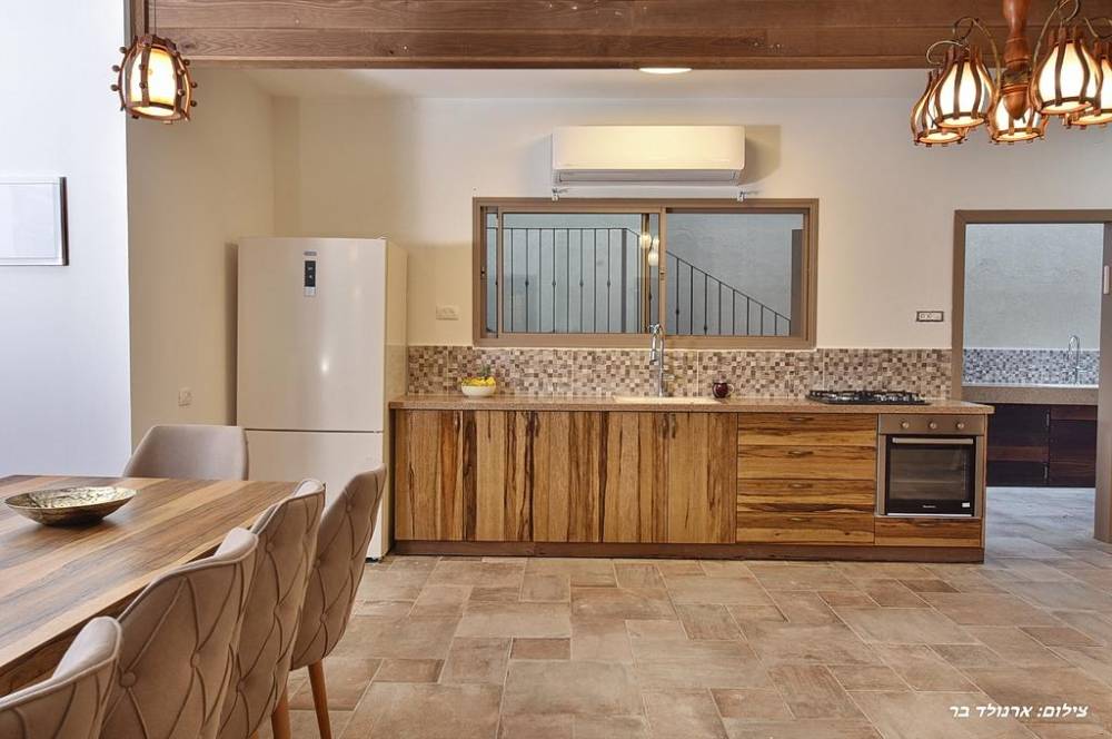 50237 פנים האחוזה, האחוזה הירושלמית בגליל, וילה  במנות וילות - Vila 4 U