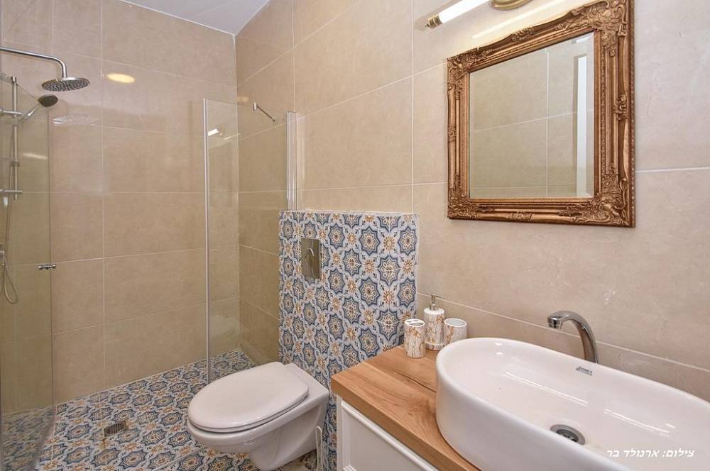 50267 פנים האחוזה, האחוזה הירושלמית בגליל, וילה  במנות וילות - Vila 4 U