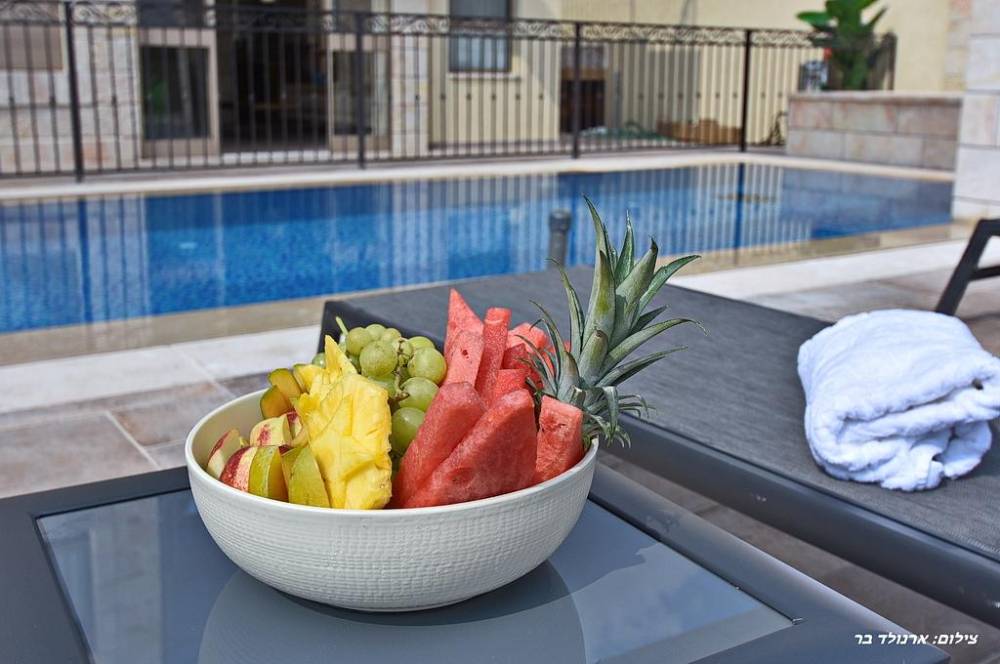 50309 המתחם החיצוני, האחוזה הירושלמית בגליל, וילה  במנות וילות - Vila 4 U