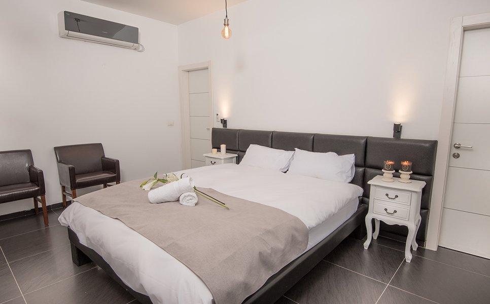 50461 פנים הוילה, וילה אריסטו, וילה  באליפלט וילות - Vila 4 U