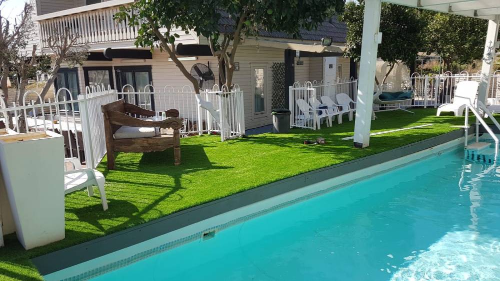 50663 חצר ובריכה, לוז בכנרת, וילה  ביבנאל וילות - Vila 4 U