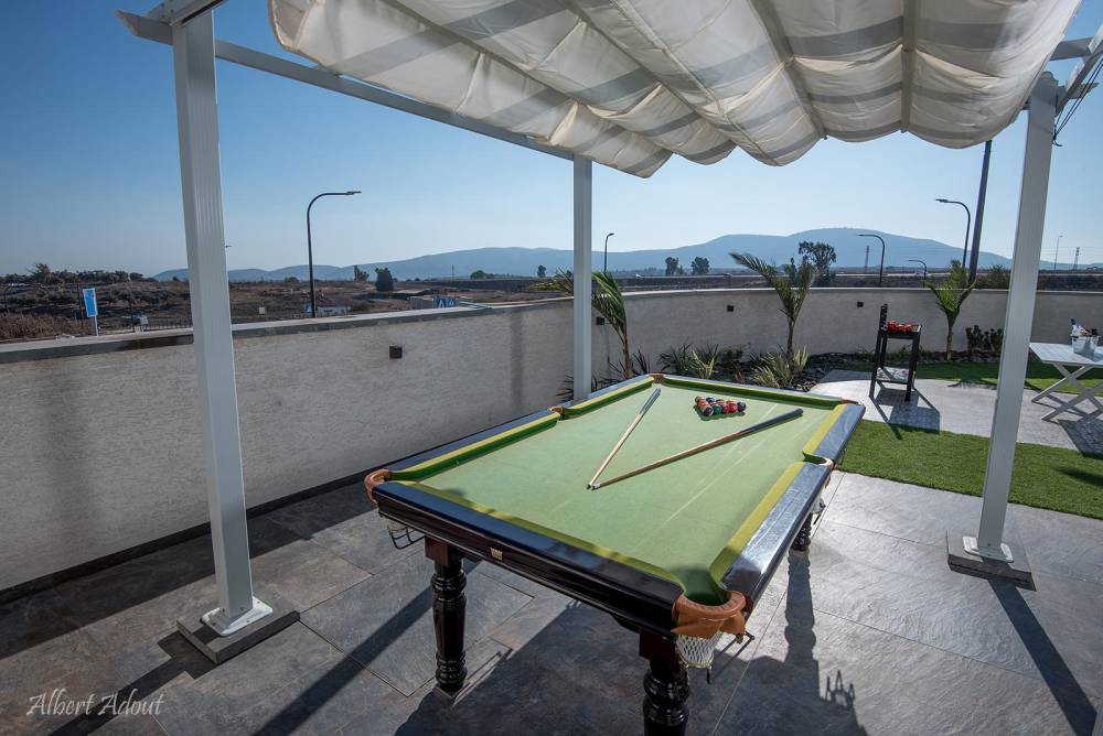 50741 מתחם החצר והבריכה, וילה נובה NOVA, וילה  בדלתון וילות - Vila 4 U