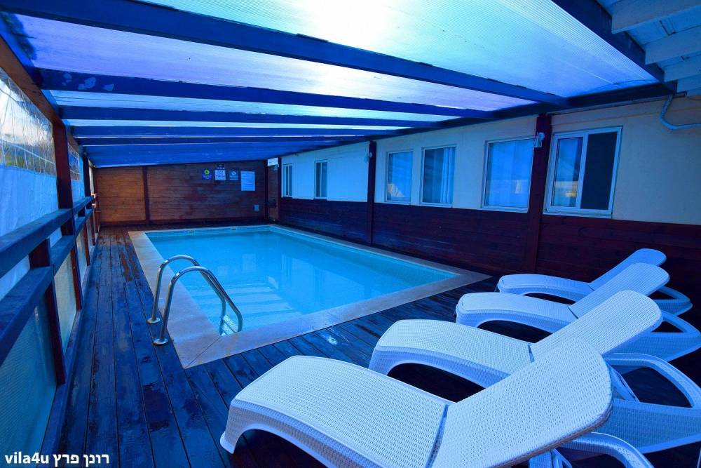 51127 בריכה וגקוזי, וילה מורי, וילה  במעונה וילות - Vila 4 U