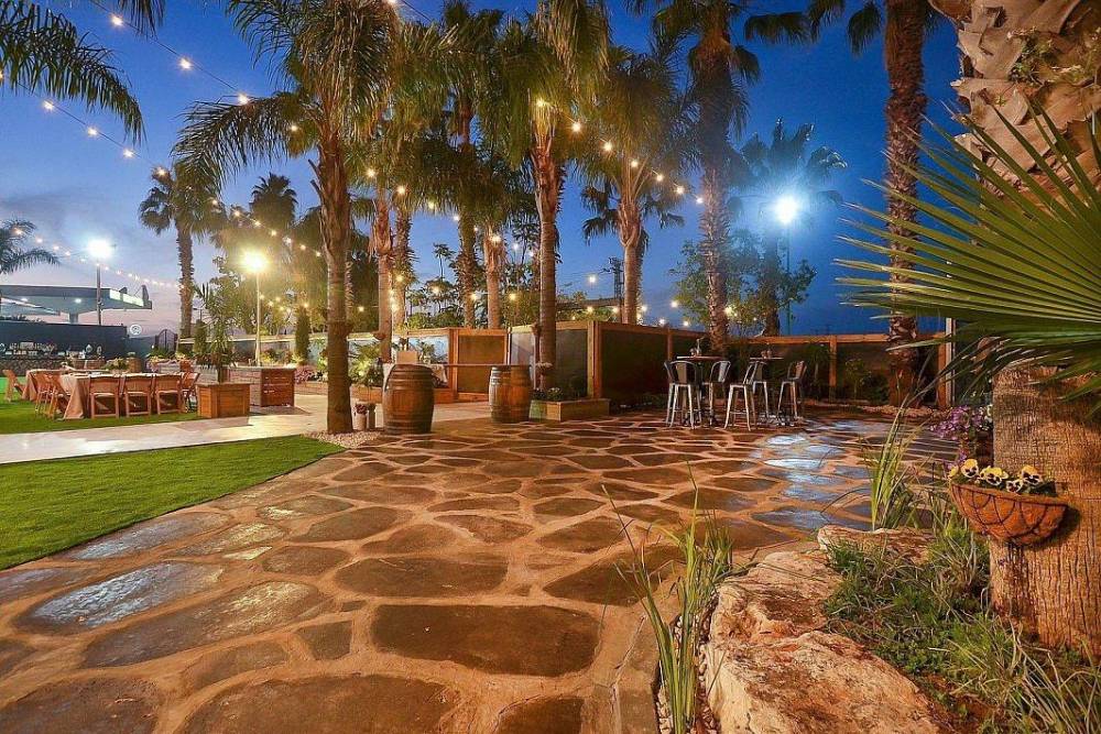 52055 חתונות במתחם, חלום בחווה אורבן – URBAN, וילה  בחדרה וילות - Vila 4 U