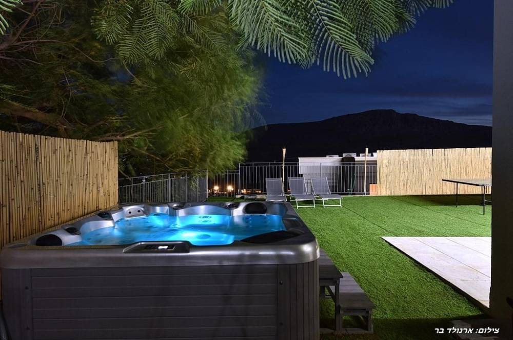 52098 המקום של רפאל, המקום של רפאל, וילה  במגדל וילות - Vila 4 U