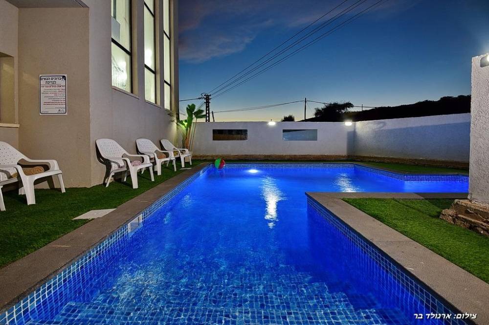 52100 המקום של רפאל, המקום של רפאל, וילה  במגדל וילות - Vila 4 U