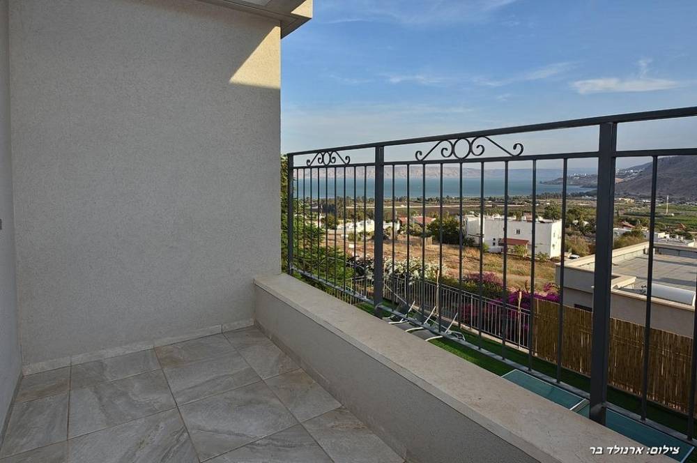 52103 המקום של רפאל, המקום של רפאל, וילה  במגדל וילות - Vila 4 U