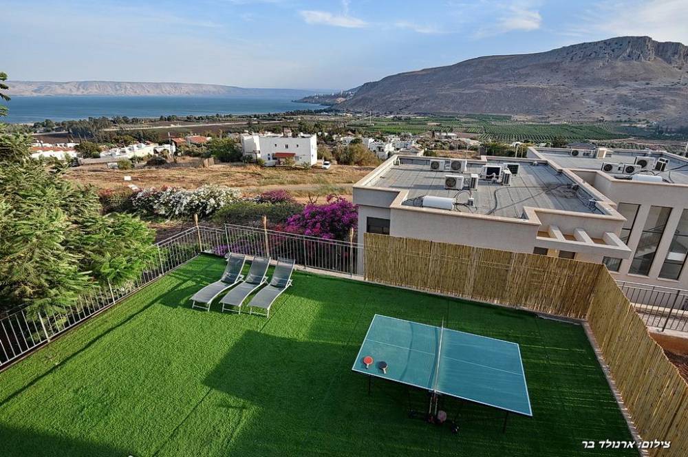 52110 המקום של רפאל, המקום של רפאל, וילה  במגדל וילות - Vila 4 U