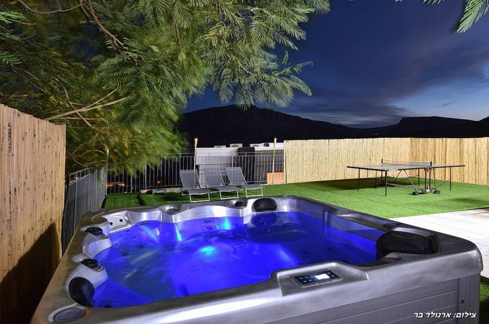 52115 המקום של רפאל, המקום של רפאל, וילה  במגדל וילות - Vila 4 U