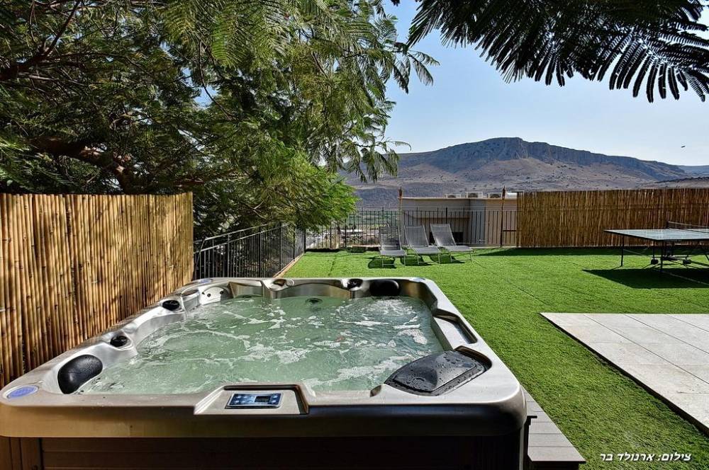 52124 המקום של רפאל, המקום של רפאל, וילה  במגדל וילות - Vila 4 U